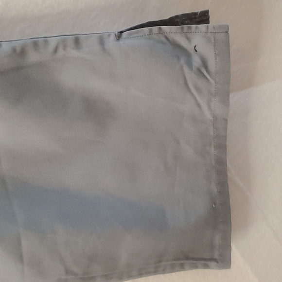 Women breast cancer nursing srub top with gray pants - Picture 9 of 11